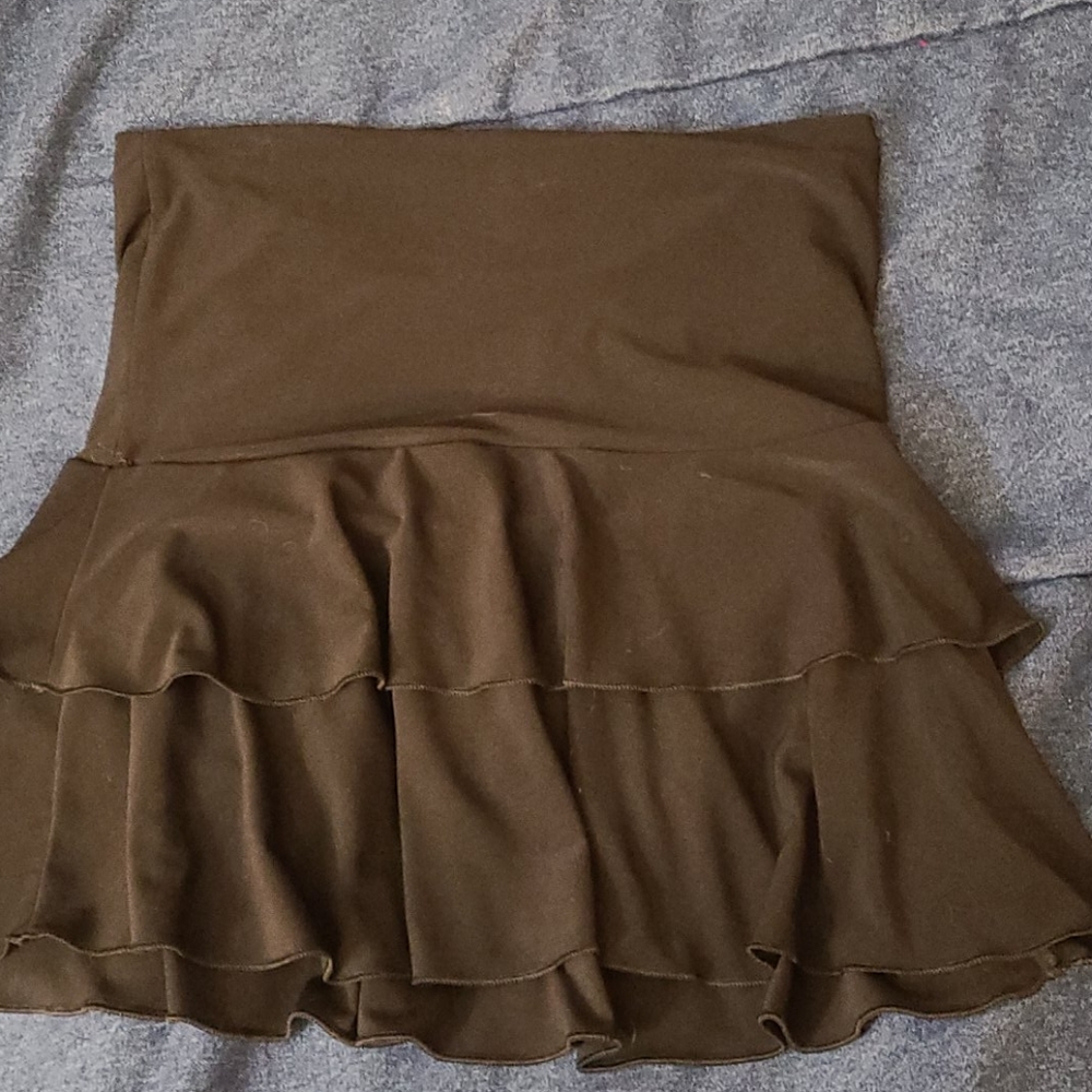 Black skirt